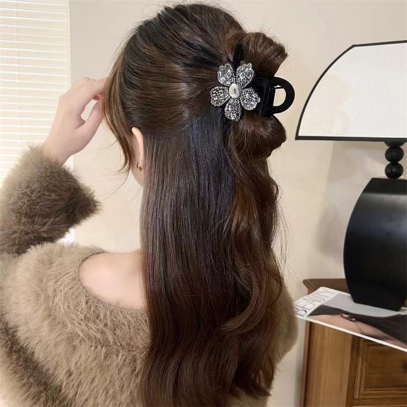 简约花朵中号抓夹清冷感女高级感精致后脑勺盘发发饰新款2070