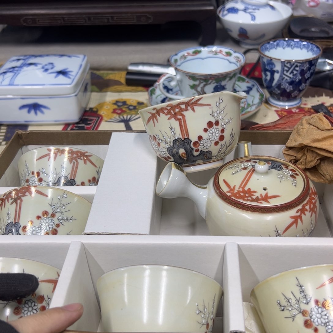 有点窑带陶瓷的感