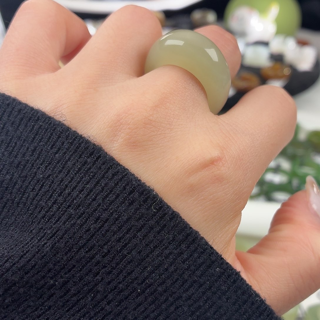 和田玉未镶嵌戒指S160青提馒头18.1