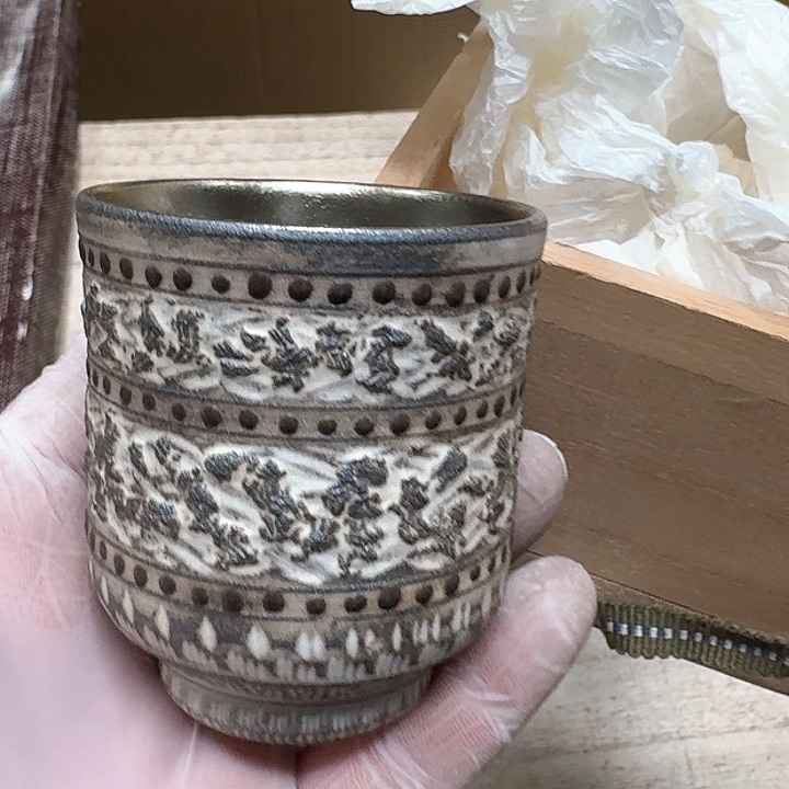 瓷片哈哈哈哈哈哈哈哈哈