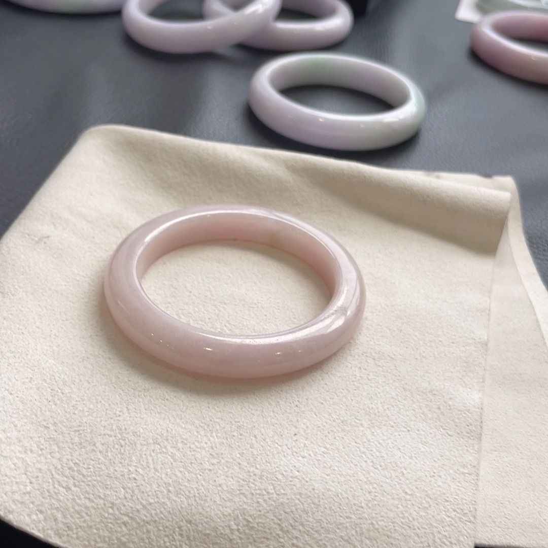 曲***媛翡翠未镶嵌手镯纹裂51