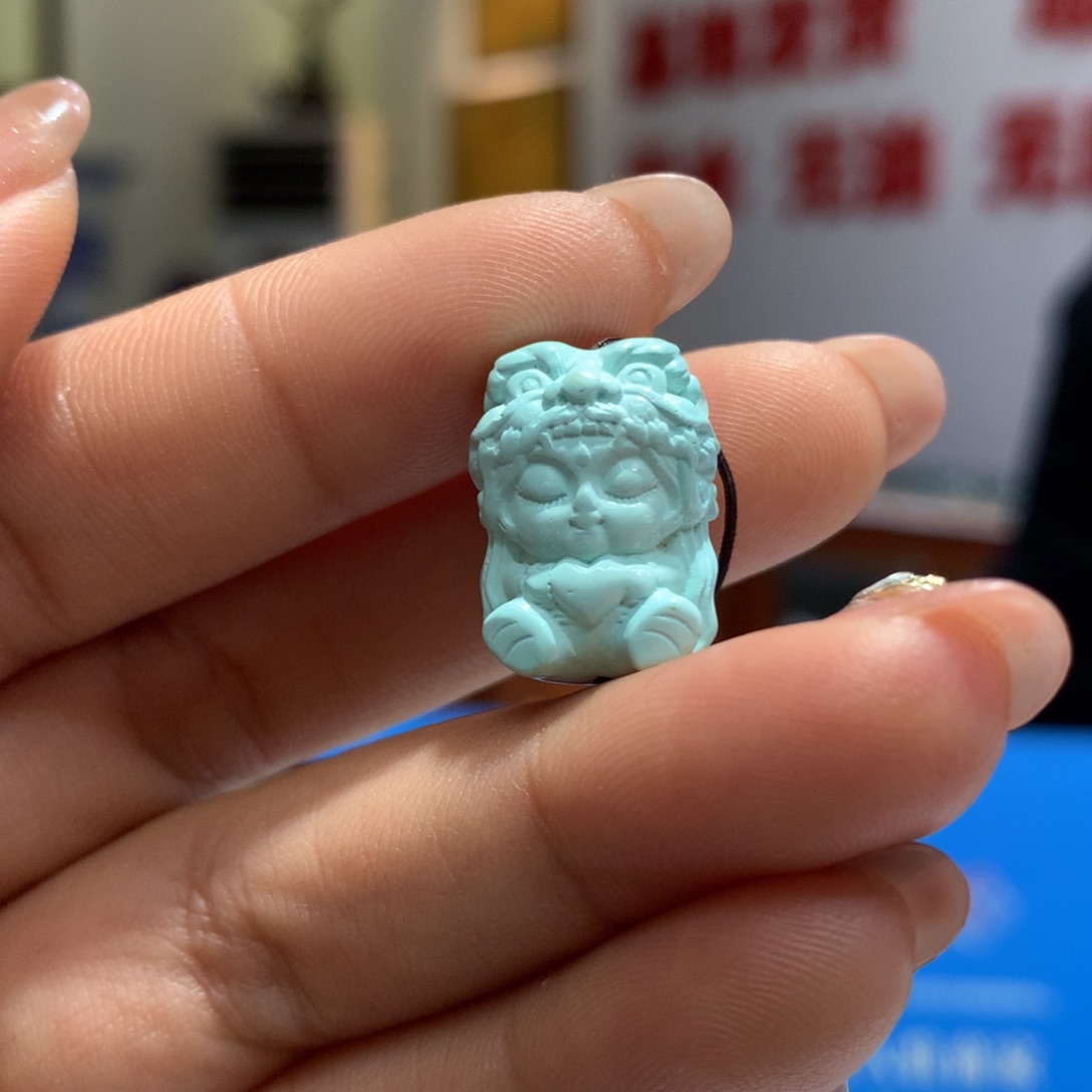 绿松石配饰未镶嵌