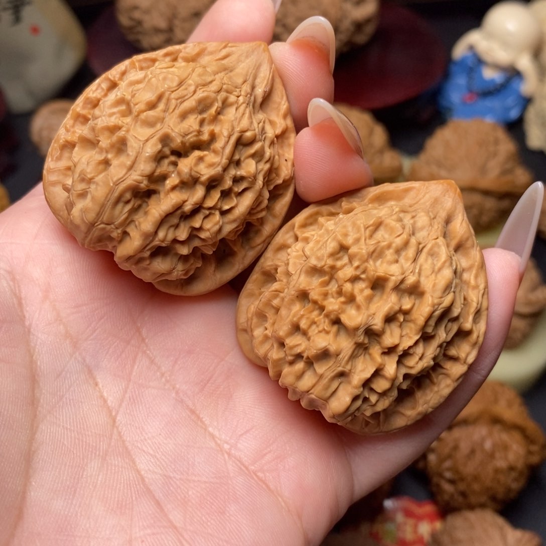 文玩核桃吊坠原桩官帽39.5