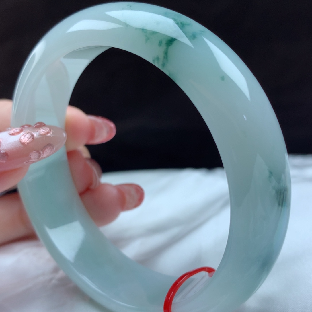 未镶嵌手镯翡翠97084，