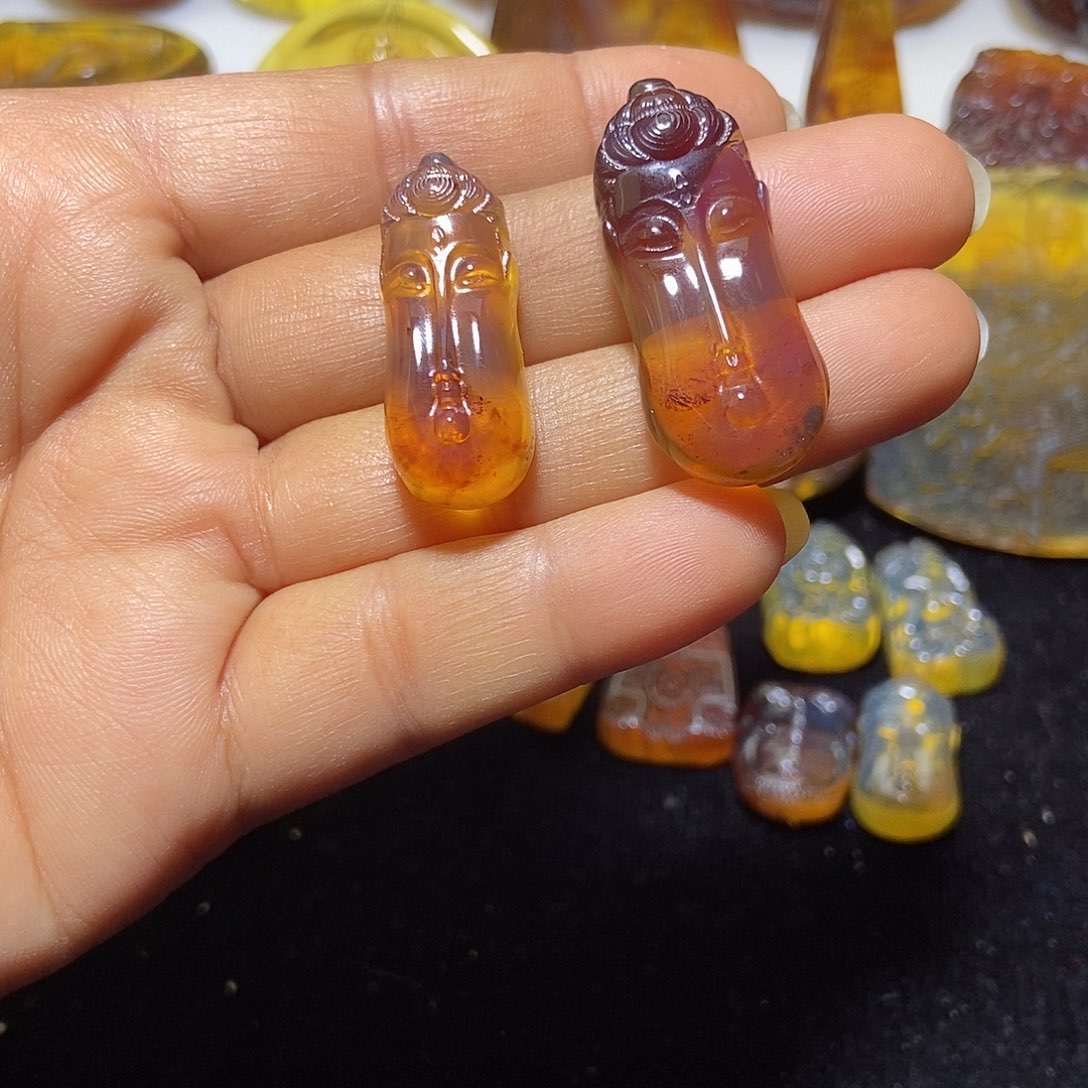 琥珀未镶嵌颈饰缅甸天然琥珀吊坠