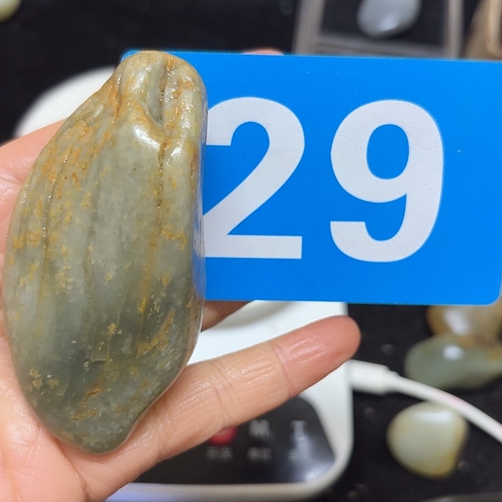 和田玉（糖玉）未镶嵌挂件