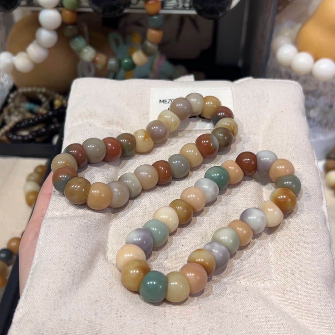 吊坠菩提根/象牙果彩糯大肠卡13微瑕