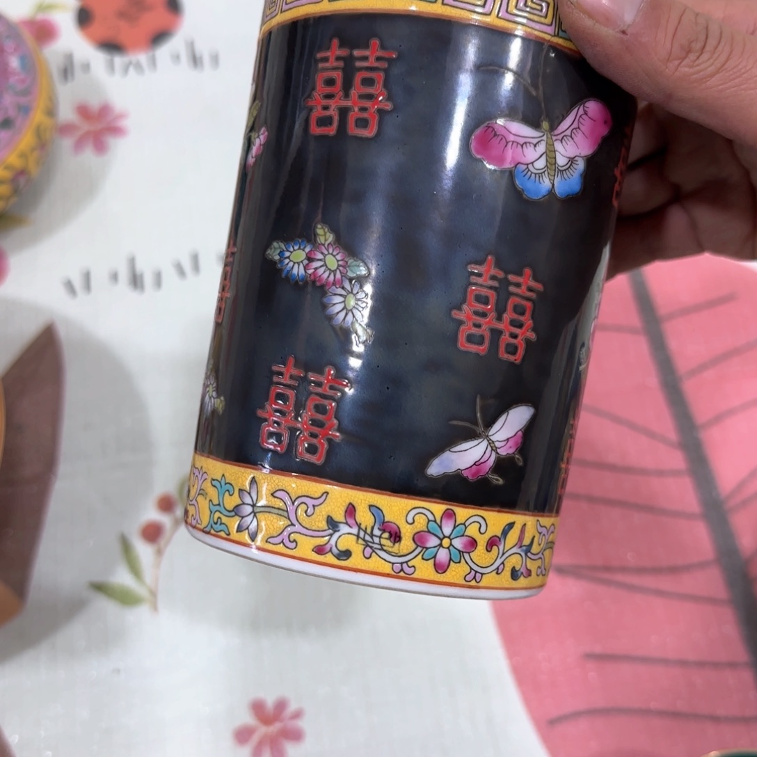 瓷片瓷器等艺术家都十分喜欢