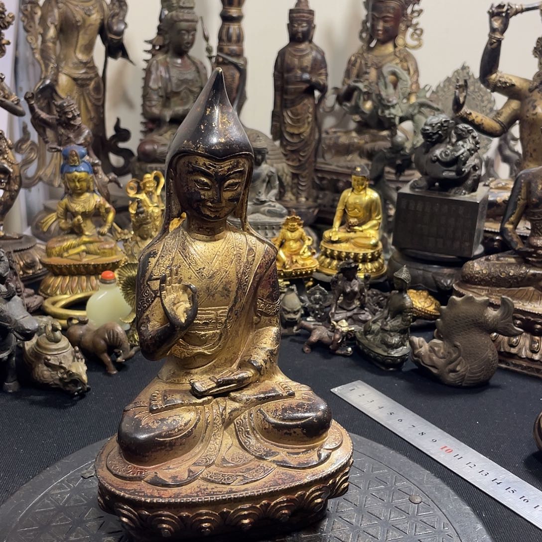 西****上市佛。             260