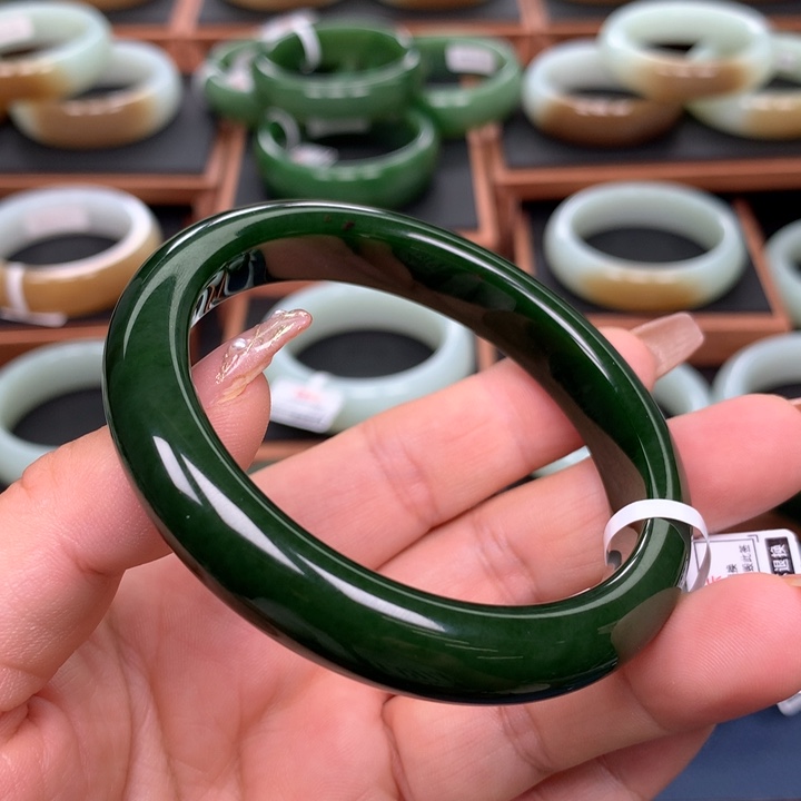 和田玉（碧玉）5960圈口未镶嵌