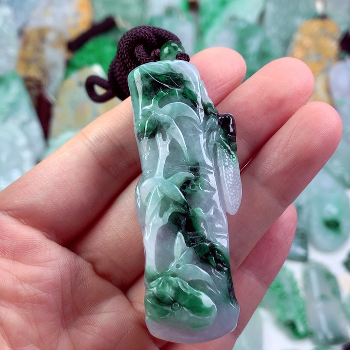 翡翠未镶嵌吊坠(不含链)
