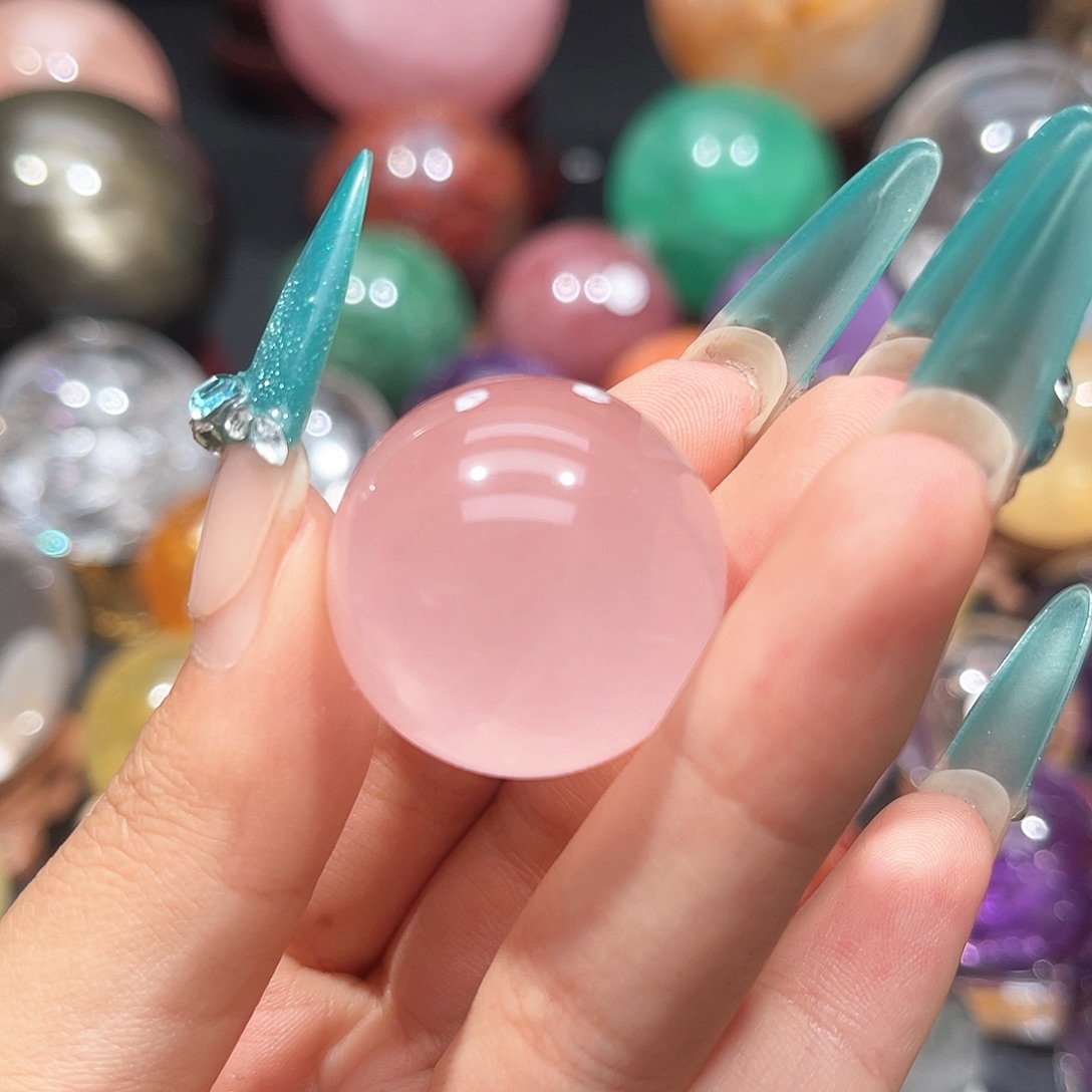 H***z珠宝半成品未镶嵌水晶微瑕2.9