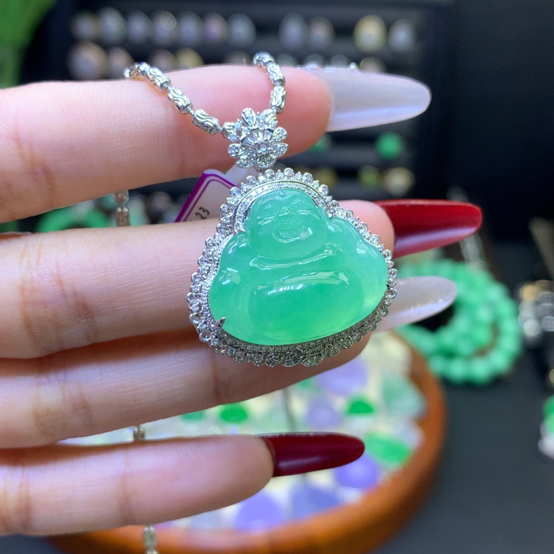 翡翠颈饰18K金镶嵌天然