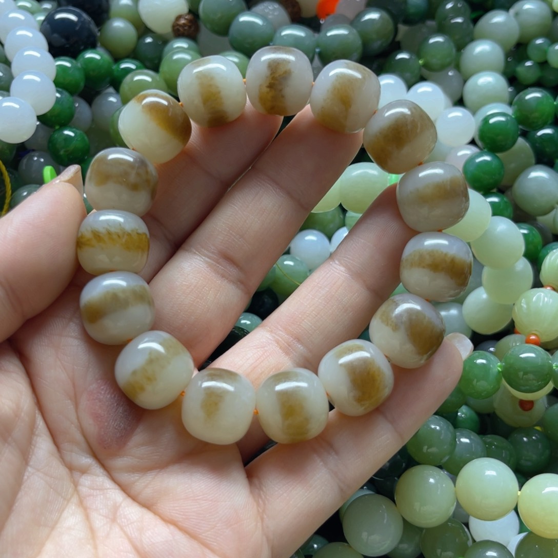 和田玉手链未镶嵌