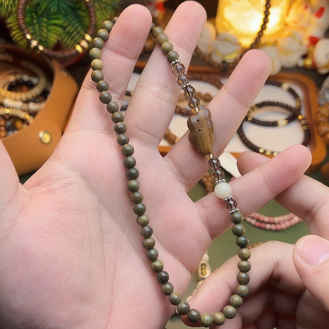 手串/手链维腊木（绿檀）