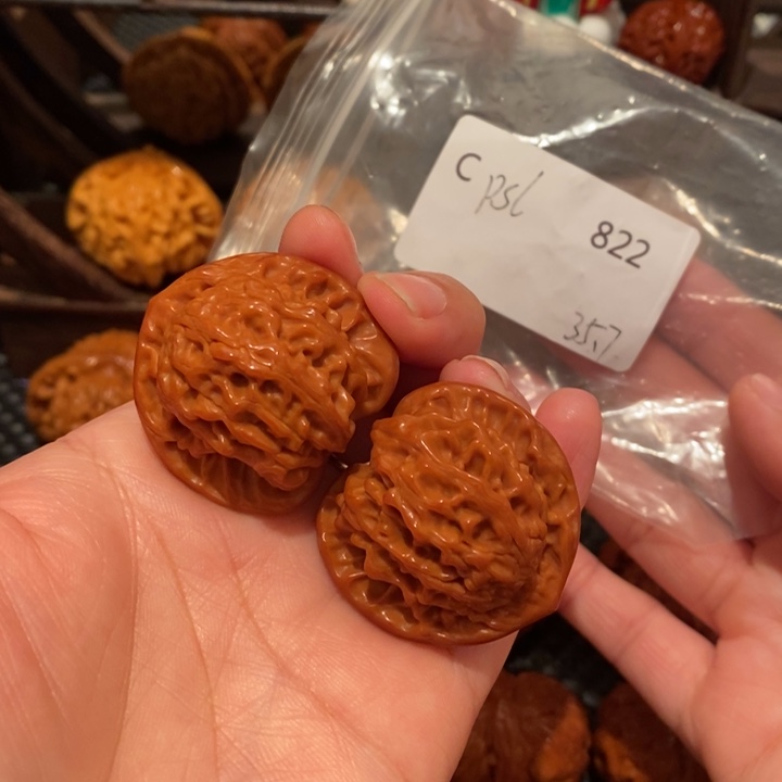 文玩核桃把件唐***准精品