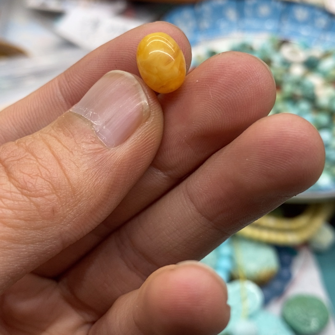 【闪购商品】琥珀裸石未镶嵌琥珀