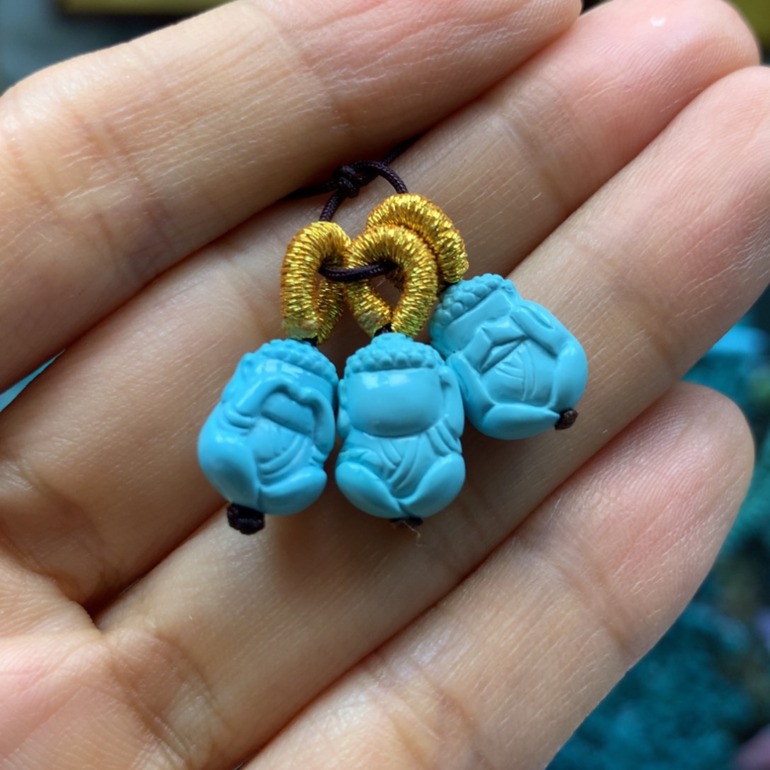 绿松石配饰未镶嵌