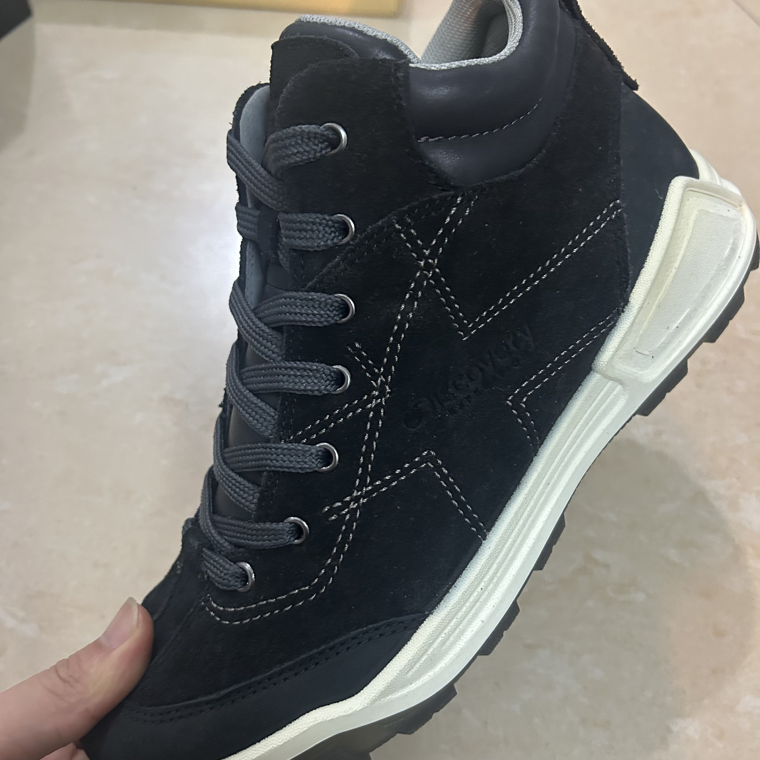 1433高帮休闲鞋通勤运动鞋