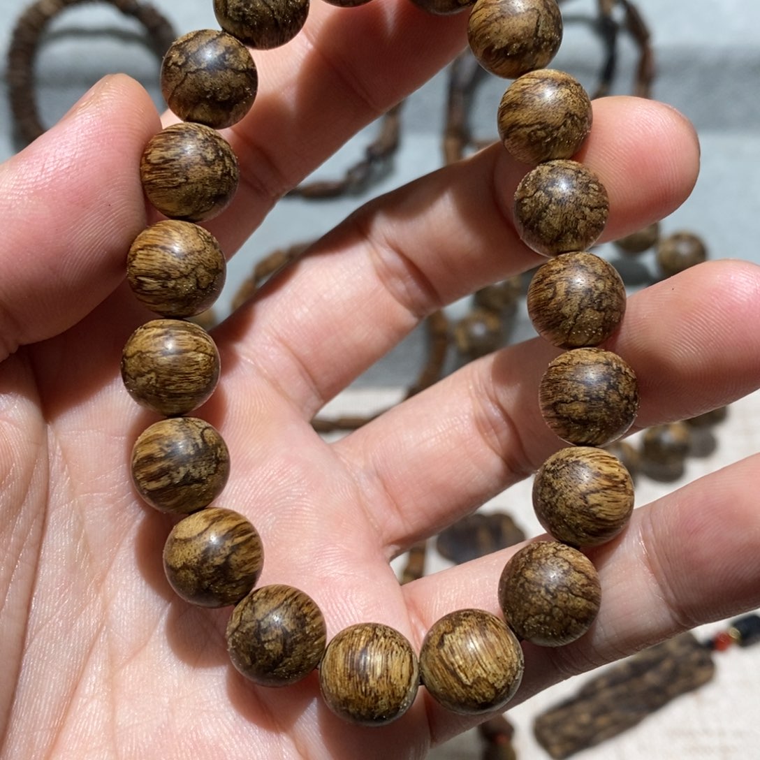 沉香手串风****6马泥涝虎斑纹13.2克