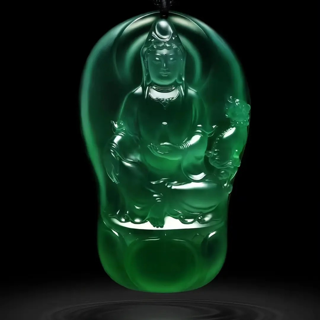缅甸（A货）翡翠观音吊坠