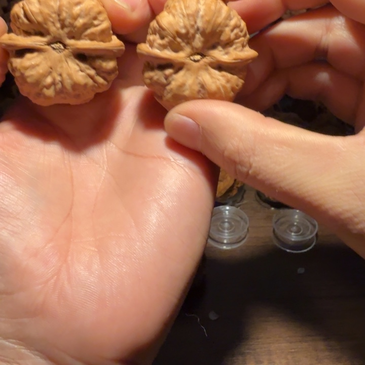 张***.文玩核桃把件蛤蟆的眼睛是真的好看啊我的天