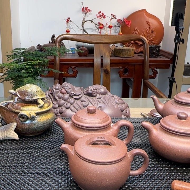 茶壶紫砂秋底槽清德钟 200CC和汉瓦150CC一起两把