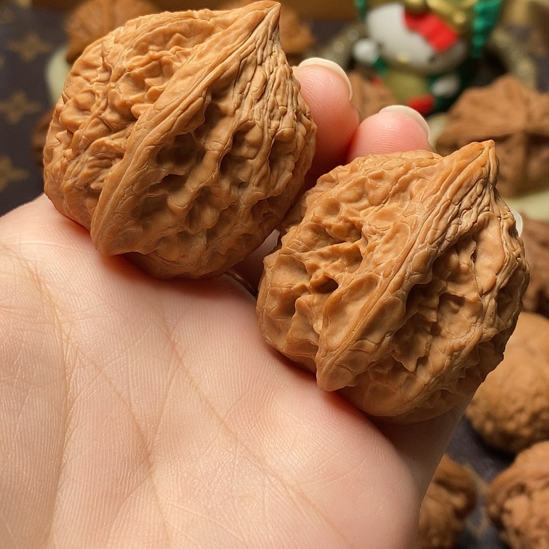 桃核吊坠全品大沽石34尺