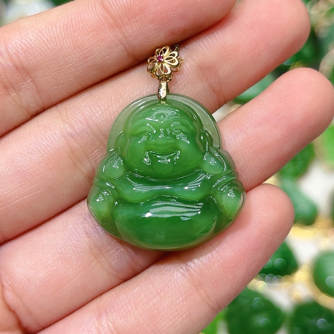 和田玉（碧玉）颈饰18K金镶嵌