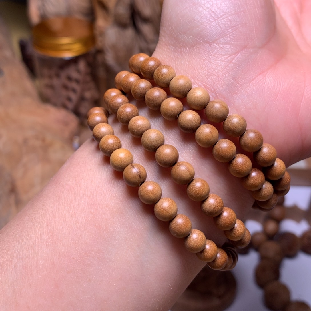檀香木手串/手链老山檀香0.6多圈顺纹