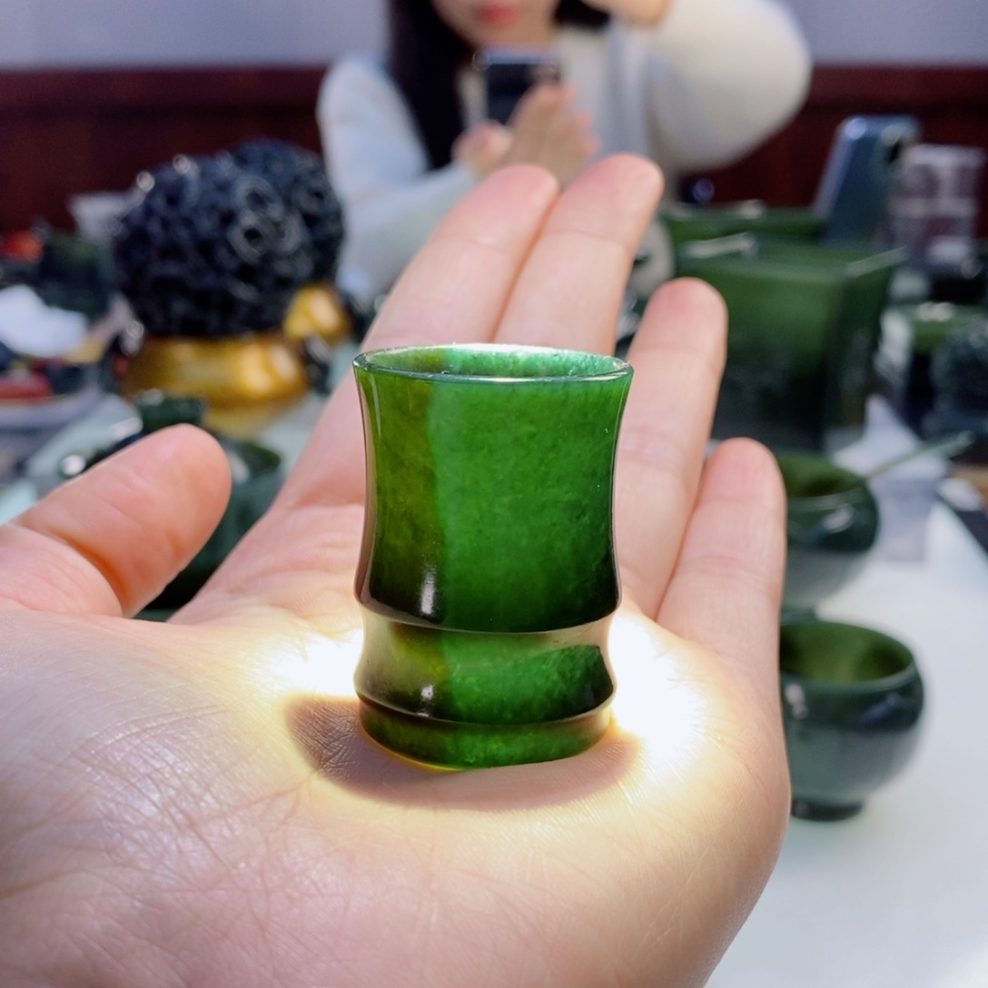 和田玉（青玉）挂件未镶嵌