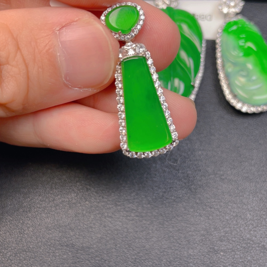 翡翠银S925镶嵌吊坠(不含链)