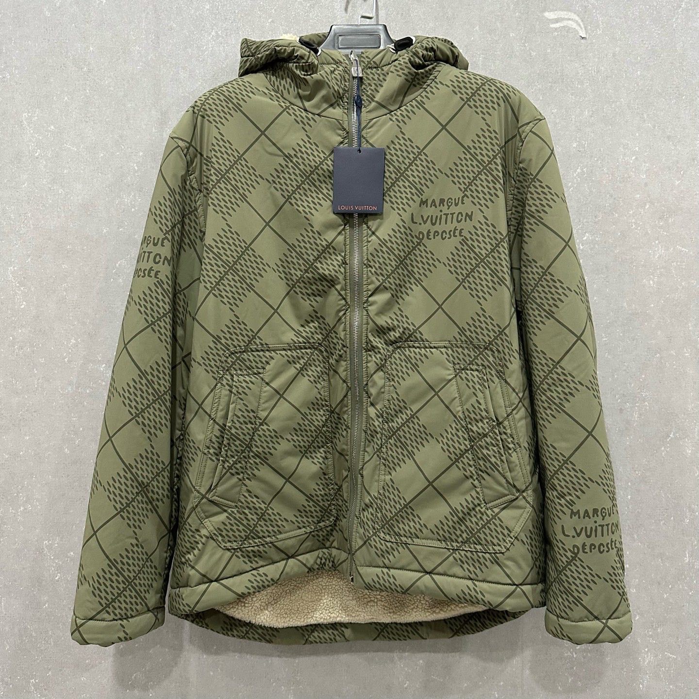 未使用 LouisVuitton/路易威登 双面穿泰迪绒连帽外套48码005961
