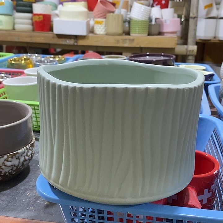 陶摆件陶盆有孔 瑕疵介意勿拍