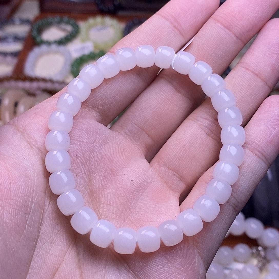 颈饰未镶嵌和田玉白玉直切手串8mm左右