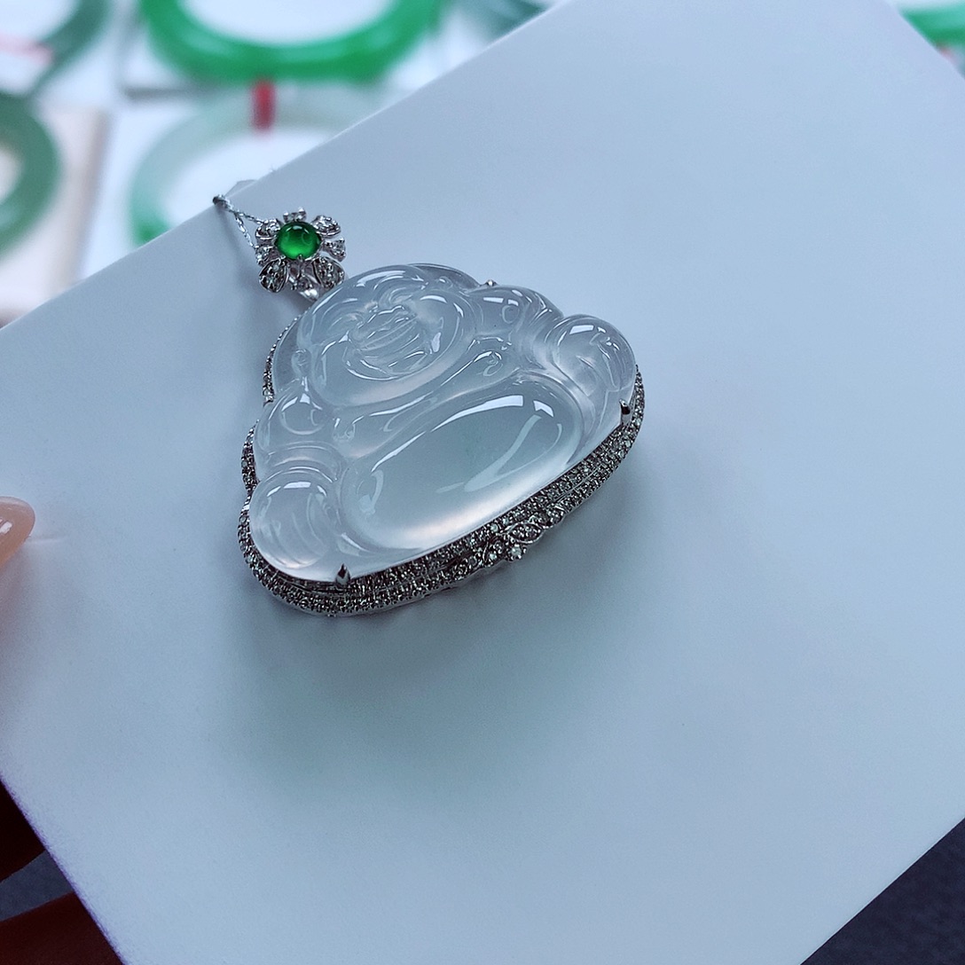 翡翠吊坠(不含链)18K金镶嵌冰透大佛公