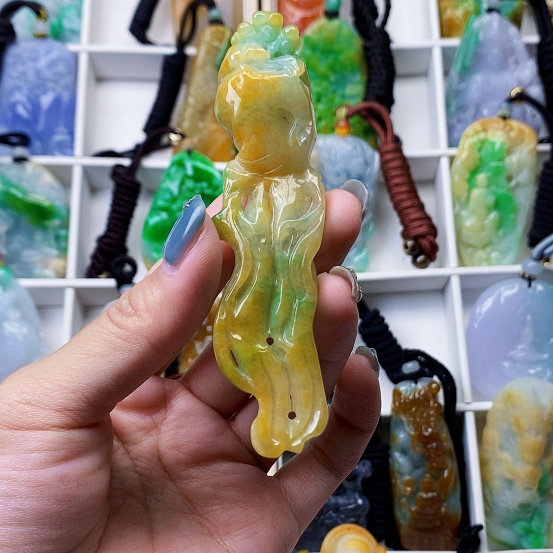 翡翠未镶嵌颈饰翡翠A货