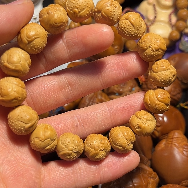 手串/手链橄榄核猴头金蟾扇子