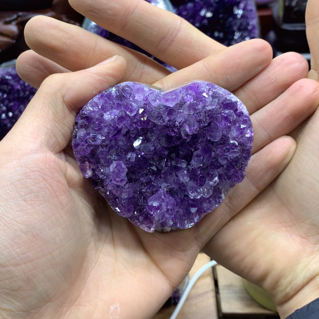 紫晶大型摆件（非配饰）未镶嵌