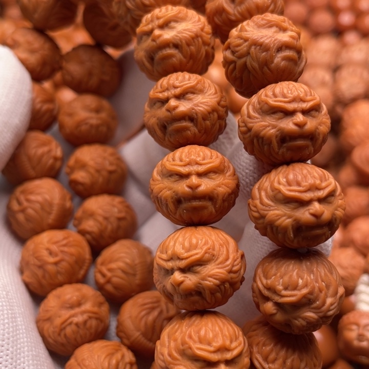 猴头核桃吊坠刻***生斗战胜佛