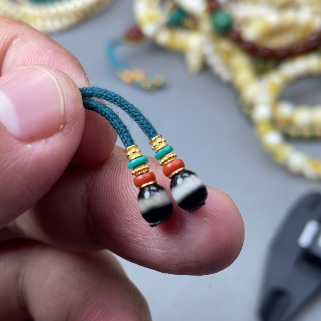 玛瑙/玉髓珠宝奇石18K金镶嵌142