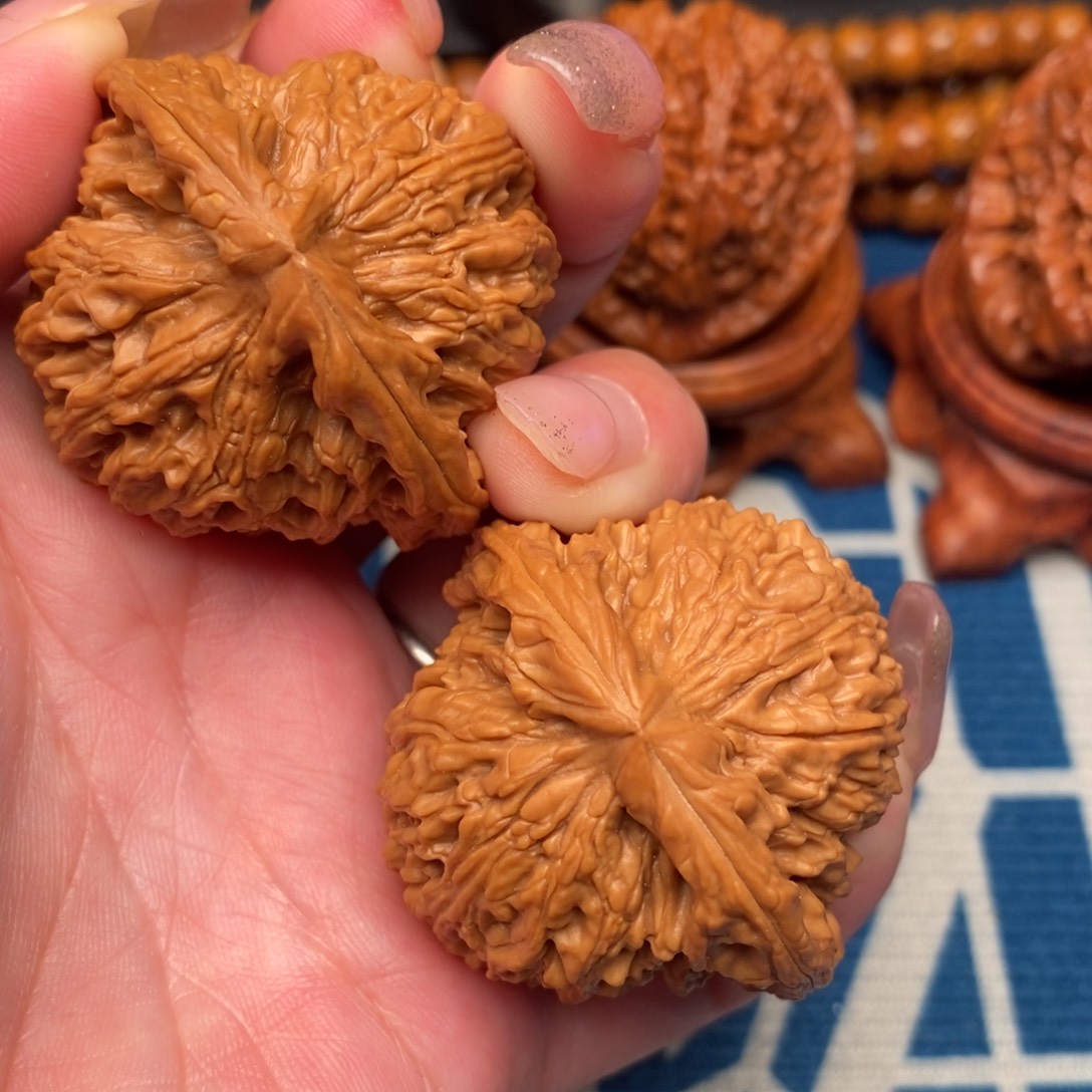 三***三吊坠文玩核桃南疆