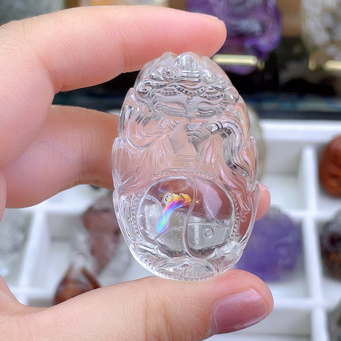 未镶嵌颈饰水晶三*白爆彩