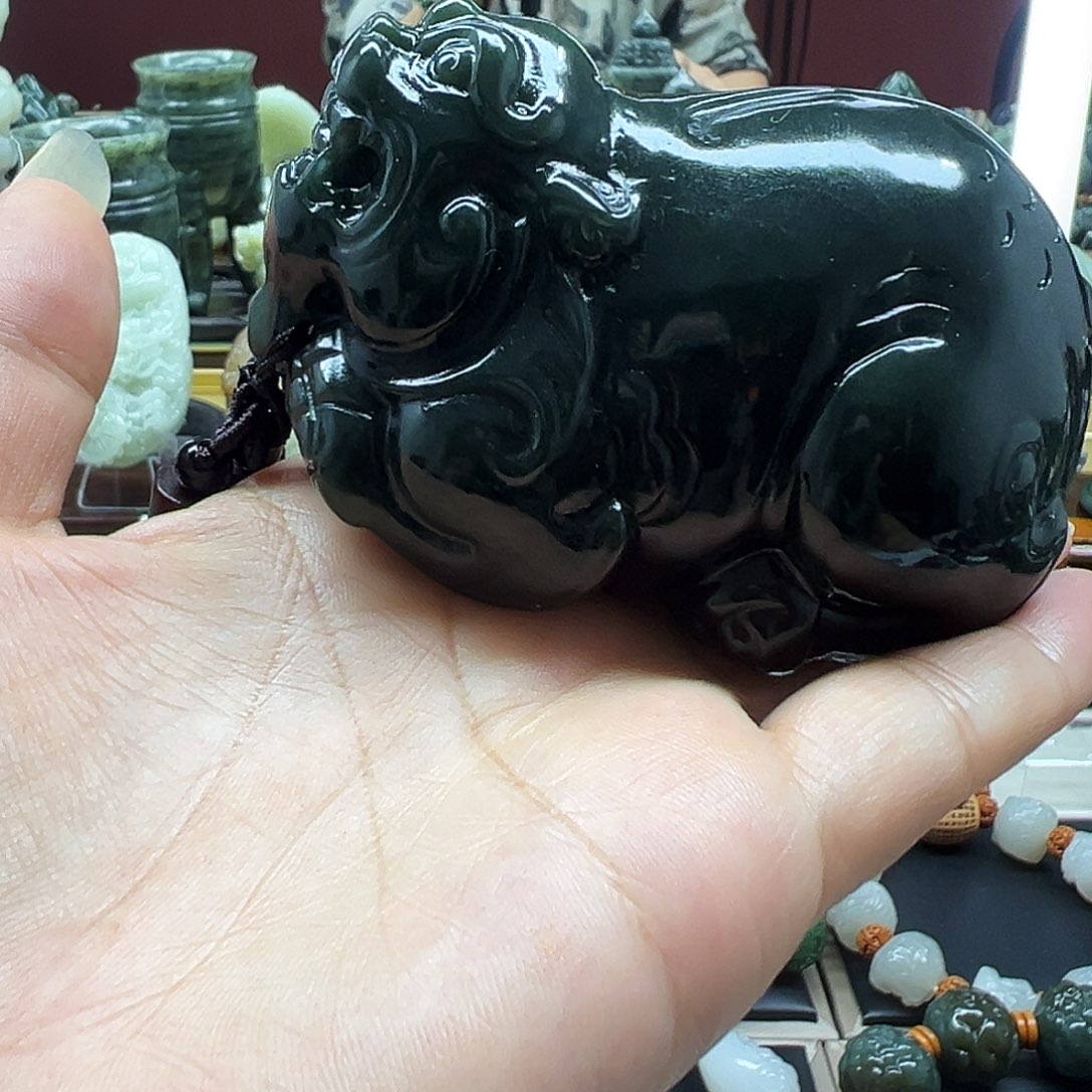 未镶嵌和田玉挂件