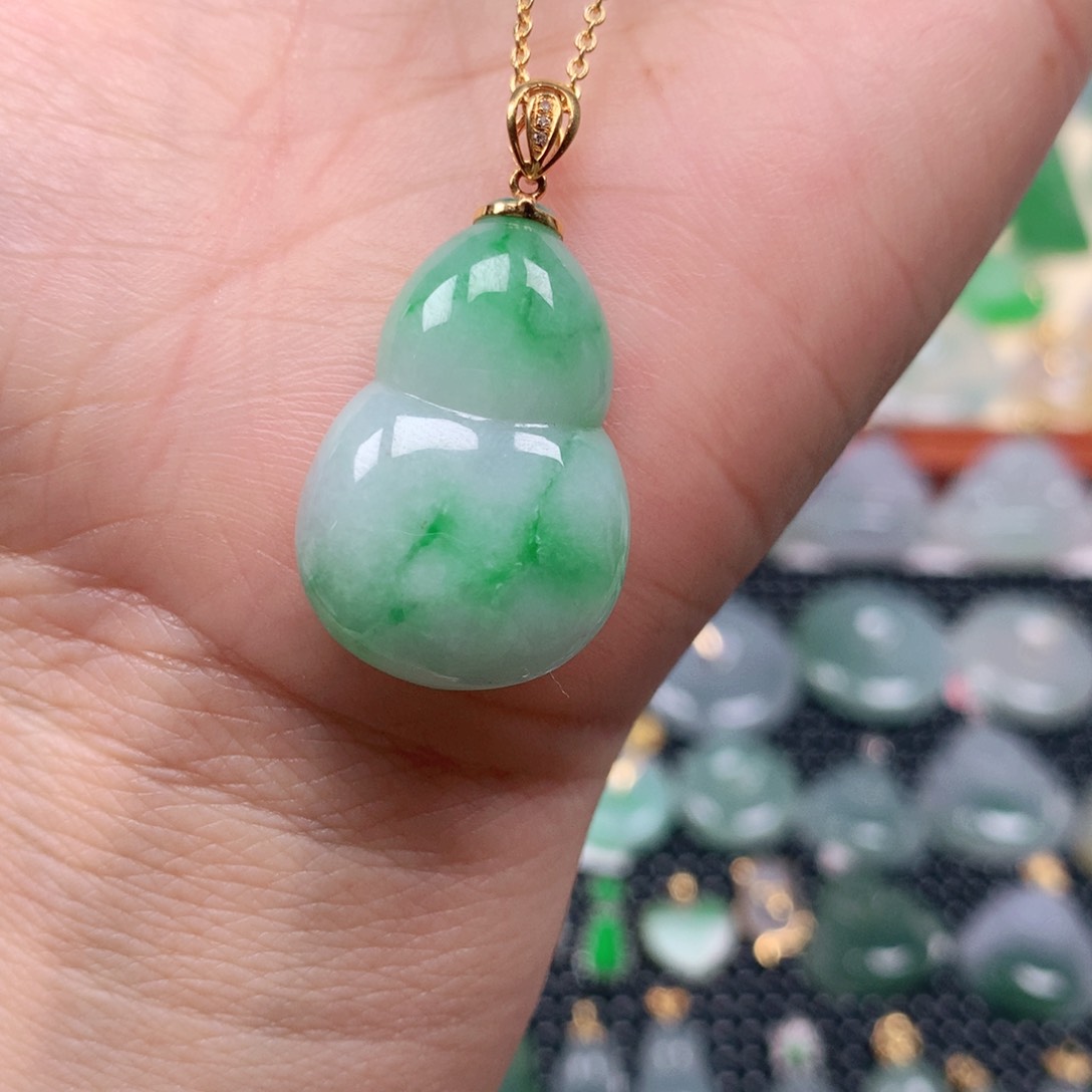 【闪购商品】翡翠吊坠(不含链)18K金镶嵌