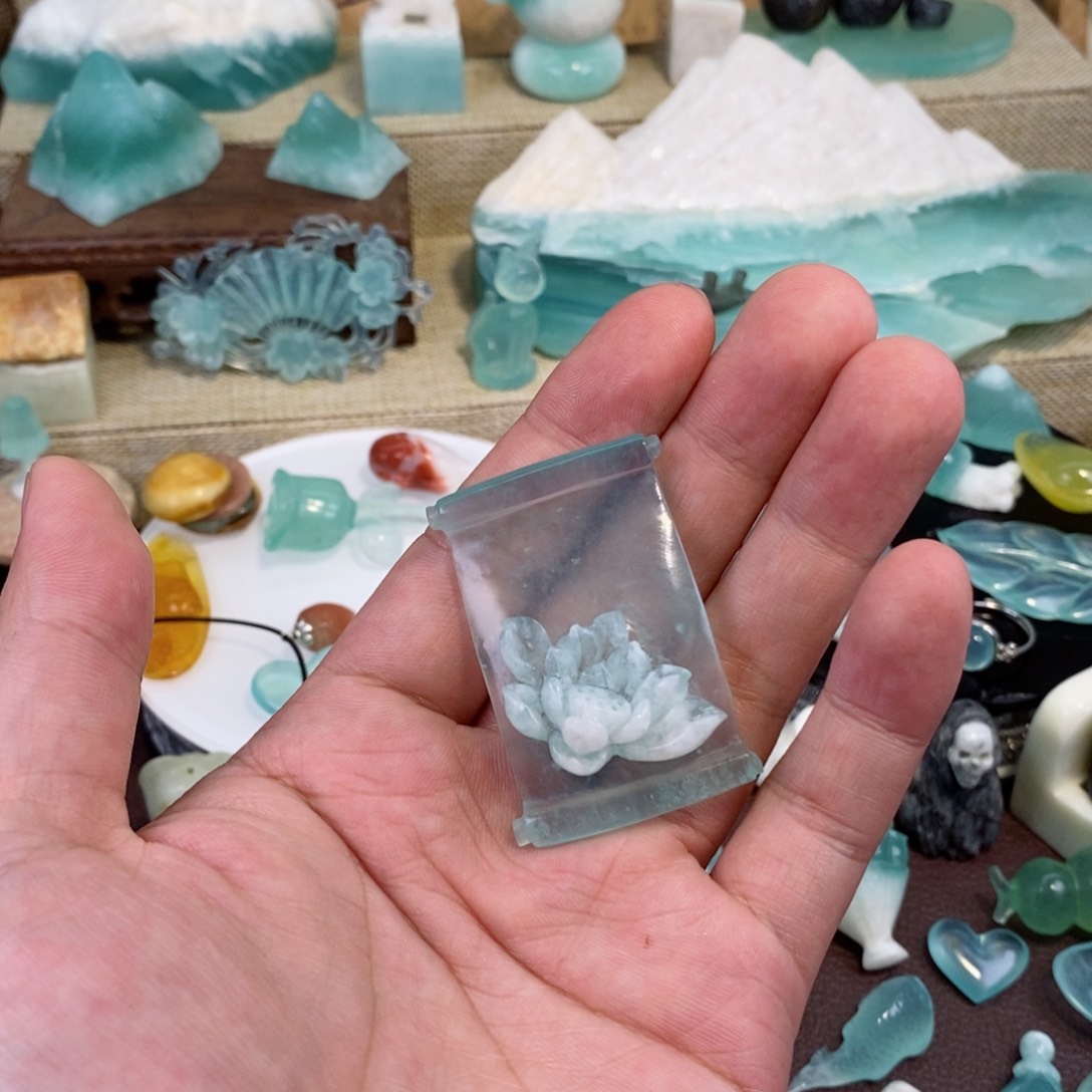 合金蛇纹石玉颈饰冉*冉