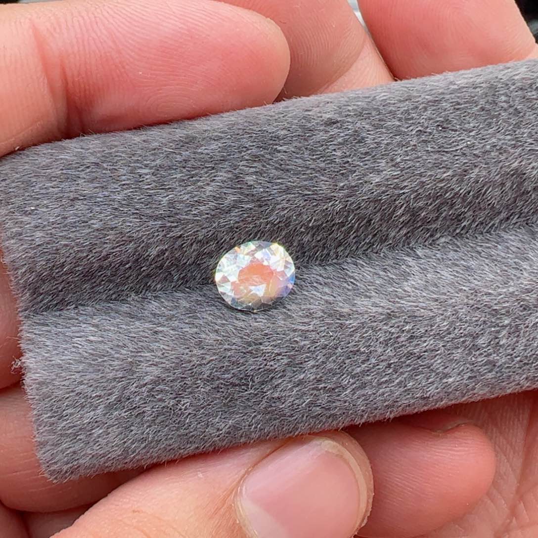 月光石裸石未镶嵌1.26克拉