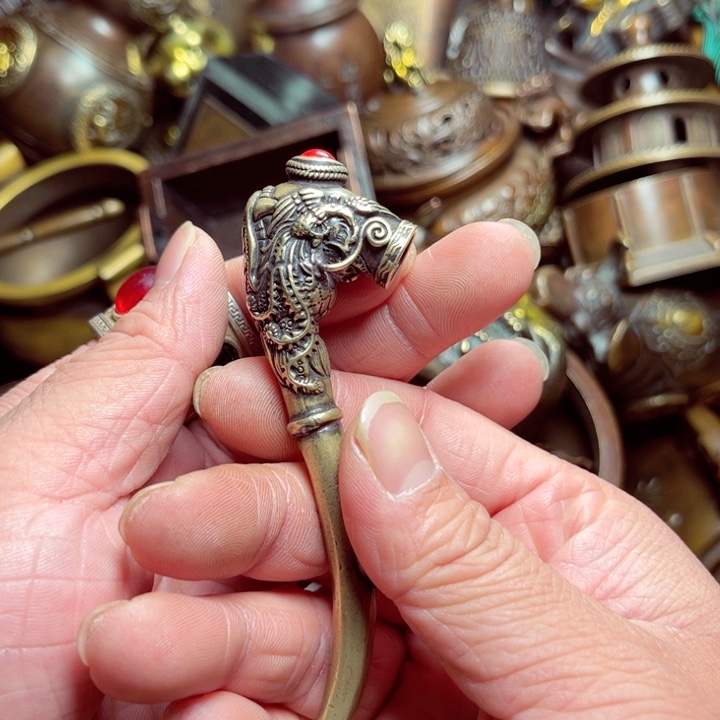 铜器摆件收收藏藏