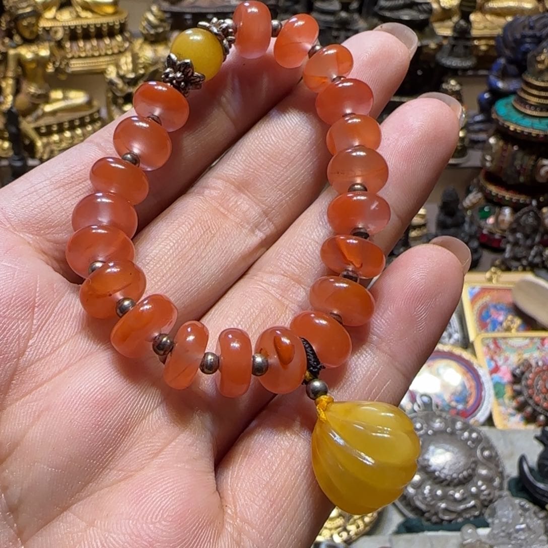 手串……………………………………