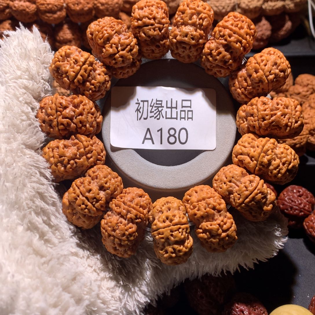 金刚菩提手串30尺夹板星空六瓣孤品